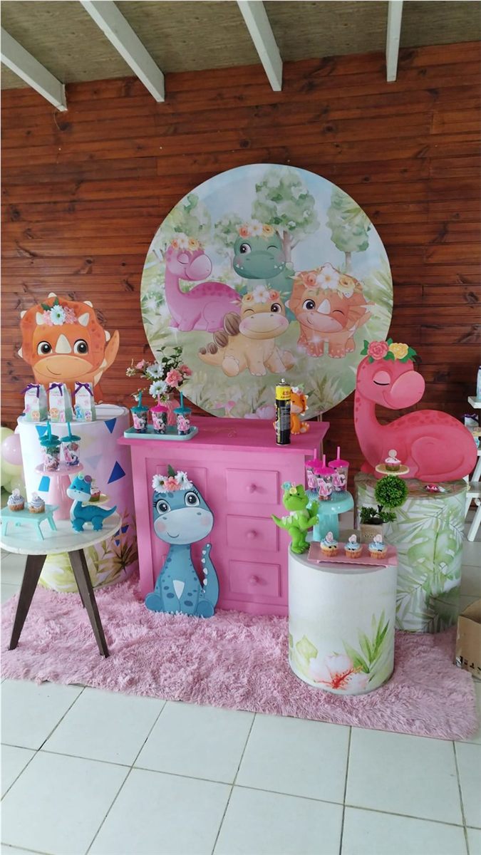 Dinosaurios florales, decoraciones realizadas